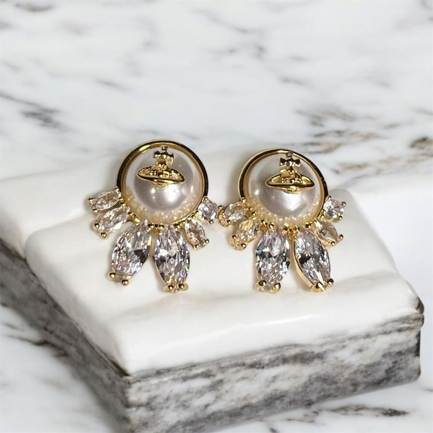 Pearl Majesty Earrings